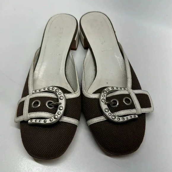 Prada Mules Slip On Low Heel Shoes Round Toe Buckle Brown White Y2K Size 37 7 - Picture 1 of 10
